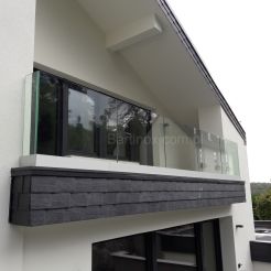 Balustrada całoszklana w listwie aluminiowej szkło 8,8,4 VSG ESG mocowanie na wierzch 