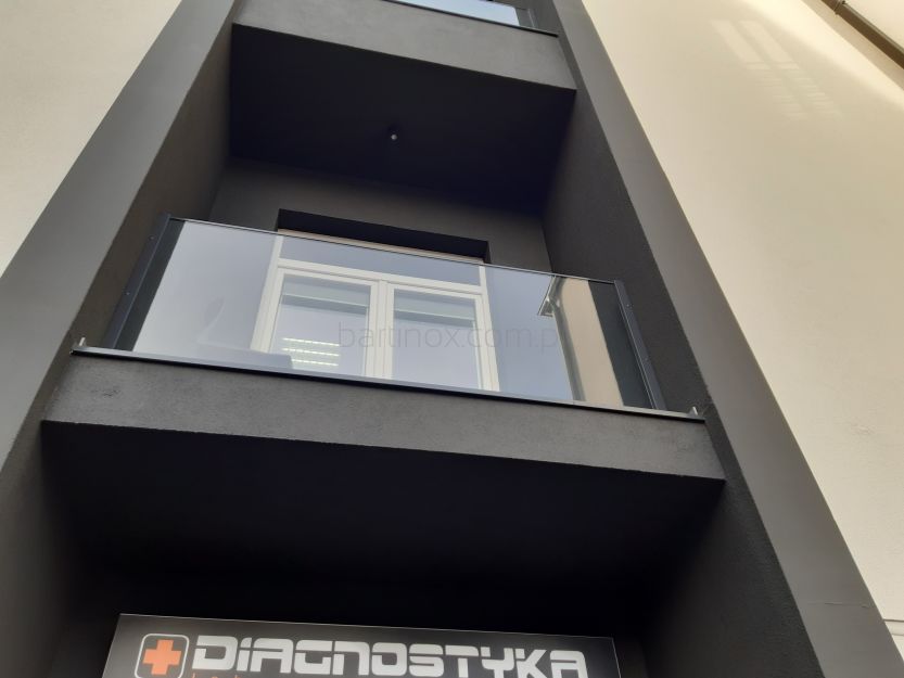 Balkon Francuski ,rzygownik ,zabezpieczenie okienne 