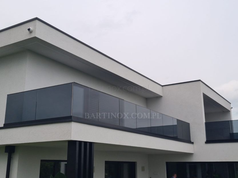 Balustrada całoszklana szkło 6,6,4 mm VSG ESG mocowanie w listwie aluminiowej 